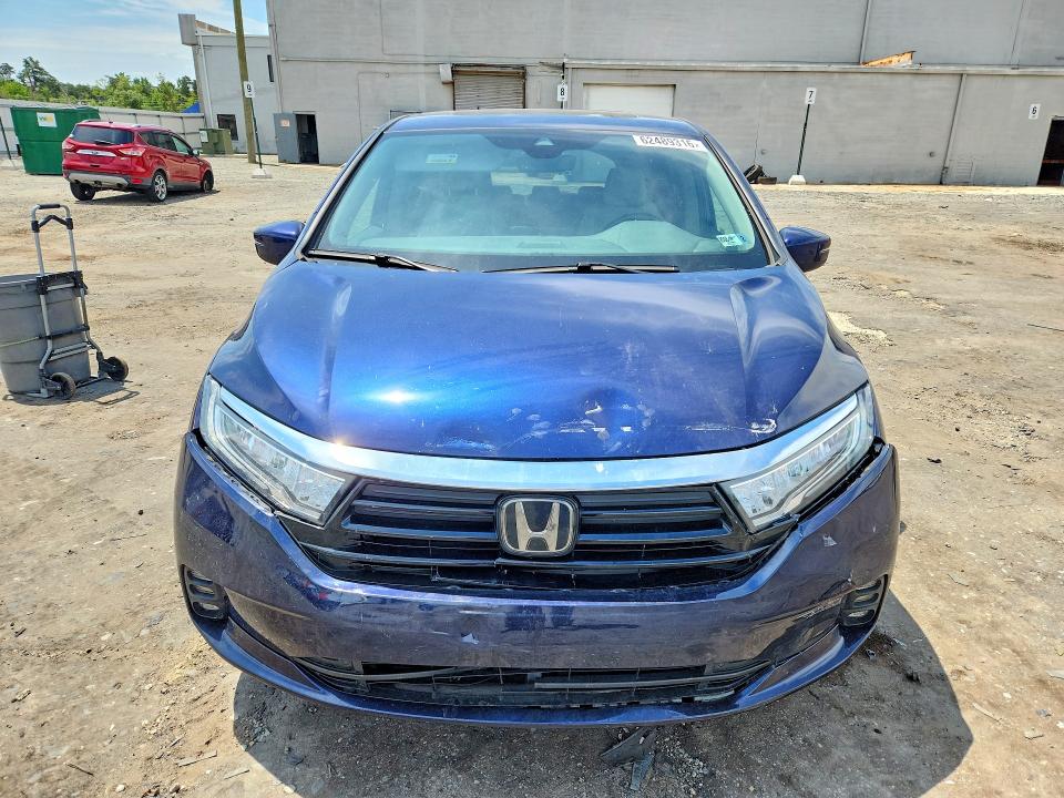 Photo 5 from auction – 2023 HONDA ODYSSEY with VIN 5FNRL6H65PB030083
