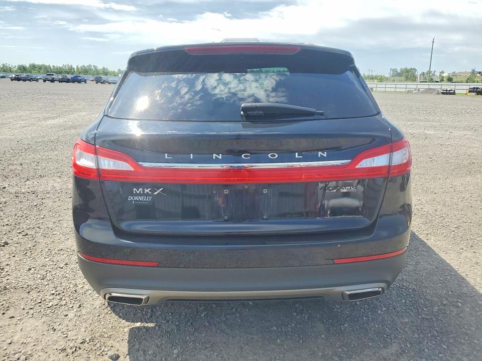 Photo 6 from auction – 2016 LINCOLN MKX with VIN 2LMTJ8LP0GBL72996