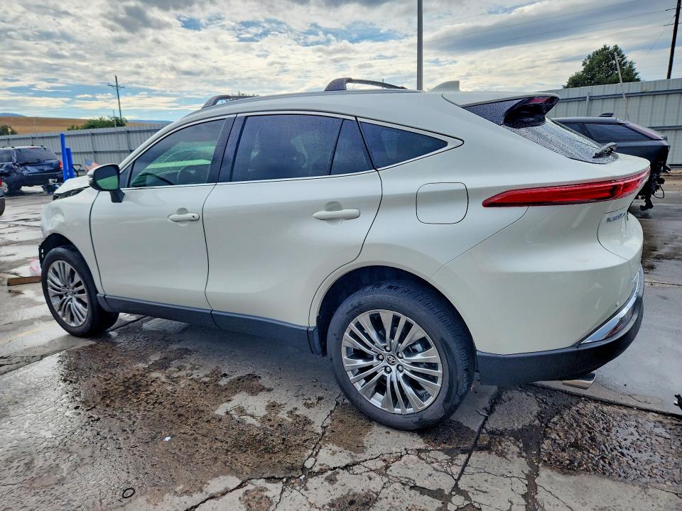Photo 2 from auction – 2022 TOYOTA VENZA with VIN JTEAAAAH6NJ109734