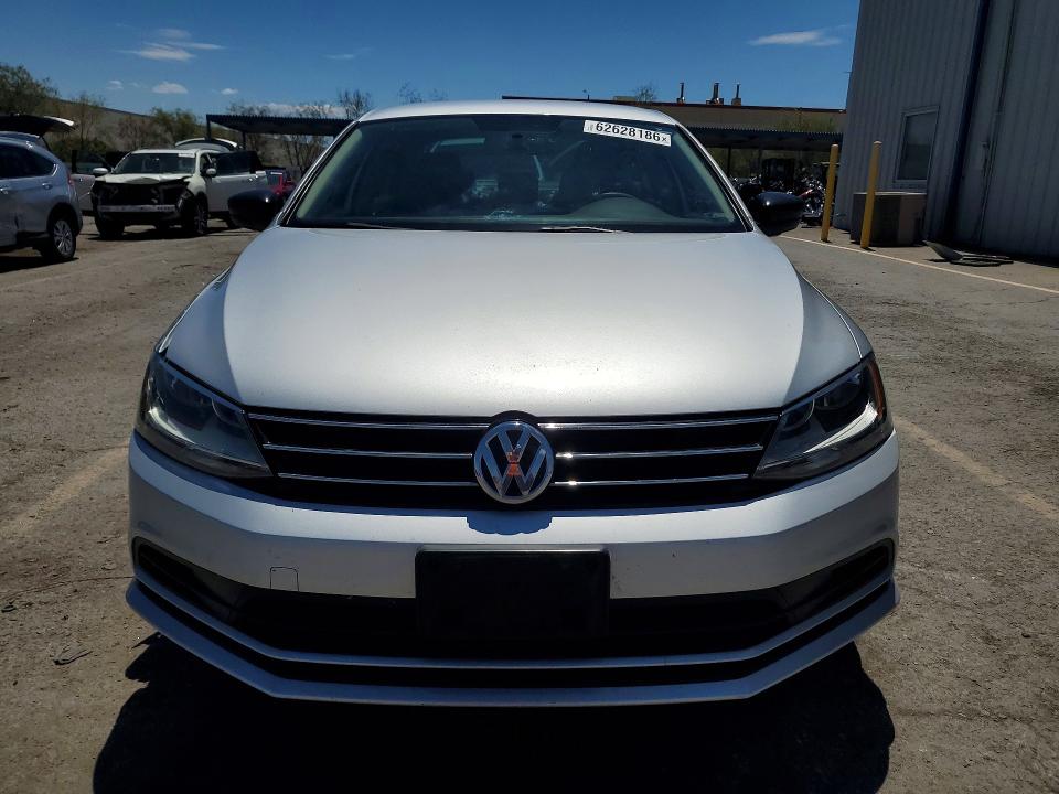 Снимка 5 от търг – 2016 VOLKSWAGEN JETTA с VIN 3VW167AJ6GM341071