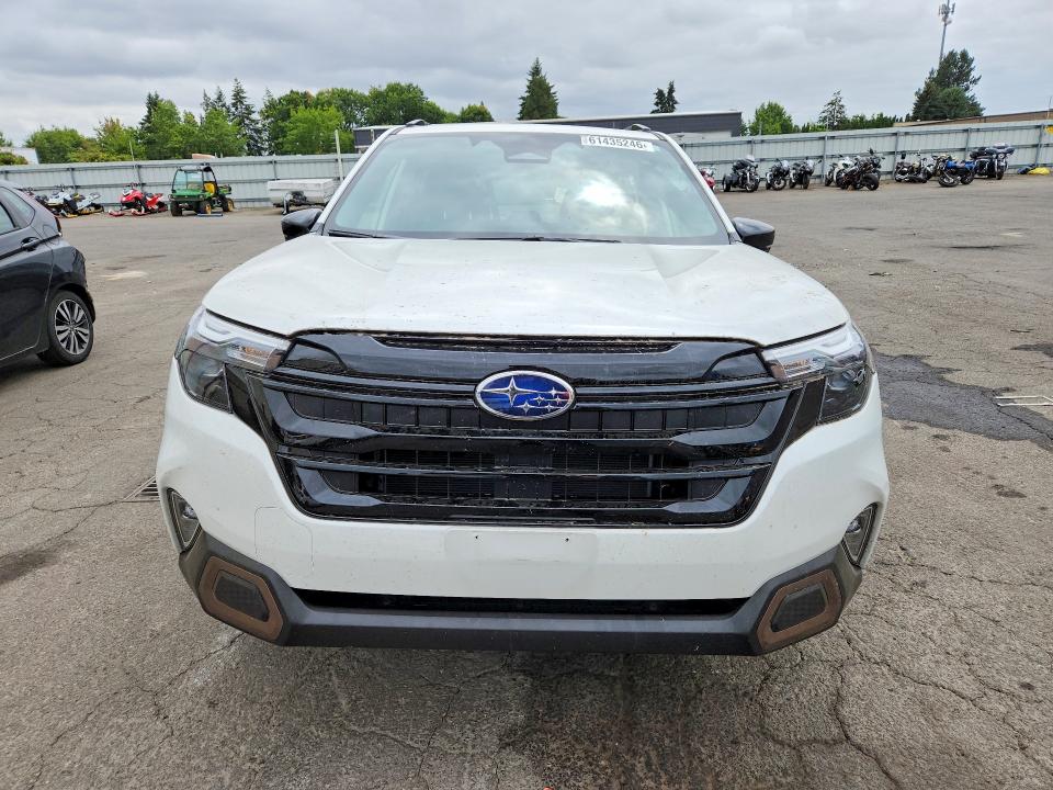Photo 5 from auction – 2025 SUBARU FORRESTER with VIN JF2SLDFC2SH617091