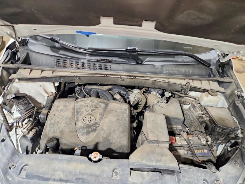 Photo 12 from auction – 2019 TOYOTA HIGHLANDER with VIN 5TDJZRFH9KS599332