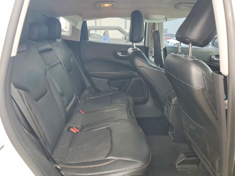 Photo 11 from auction – 2018 JEEP COMPASS with VIN 3C4NJCBB2JT489511