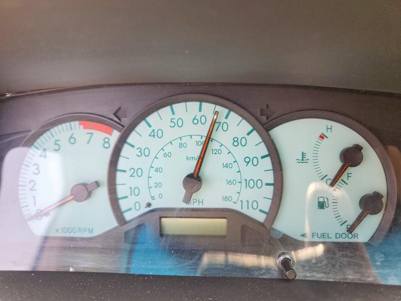 Photo 9 from auction – 2004 TOYOTA COROLLA with VIN 1NXBR38E14Z212092