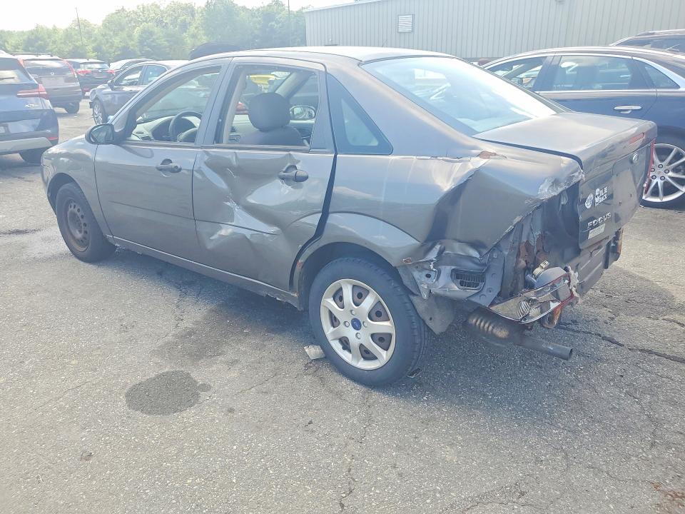 Photo 2 from auction – 2005 FORD FOCUS with VIN 1FAFP34N85W206822