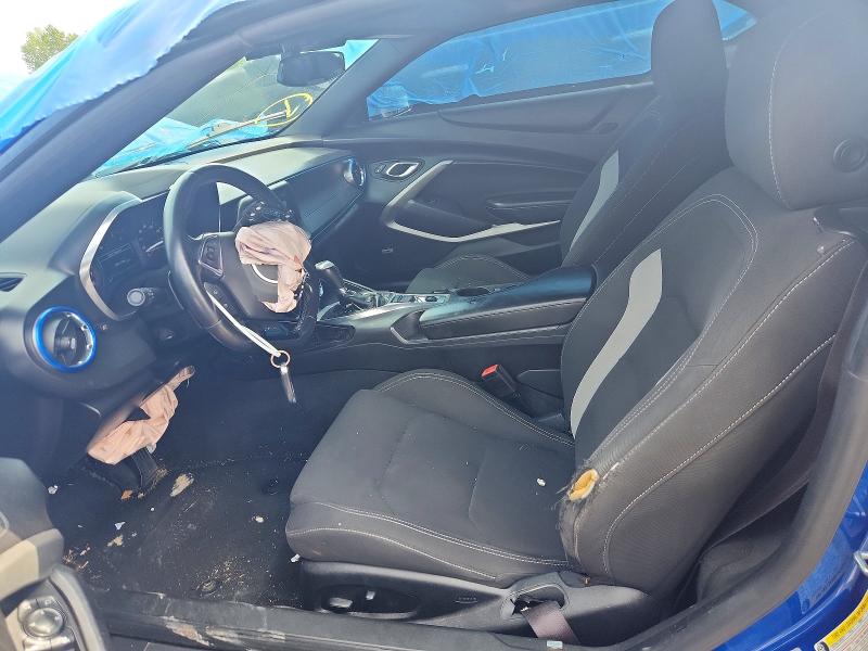 Photo 7 from auction – 2017 CHEVROLET CAMARO with VIN 1G1FB3DX7H0112652