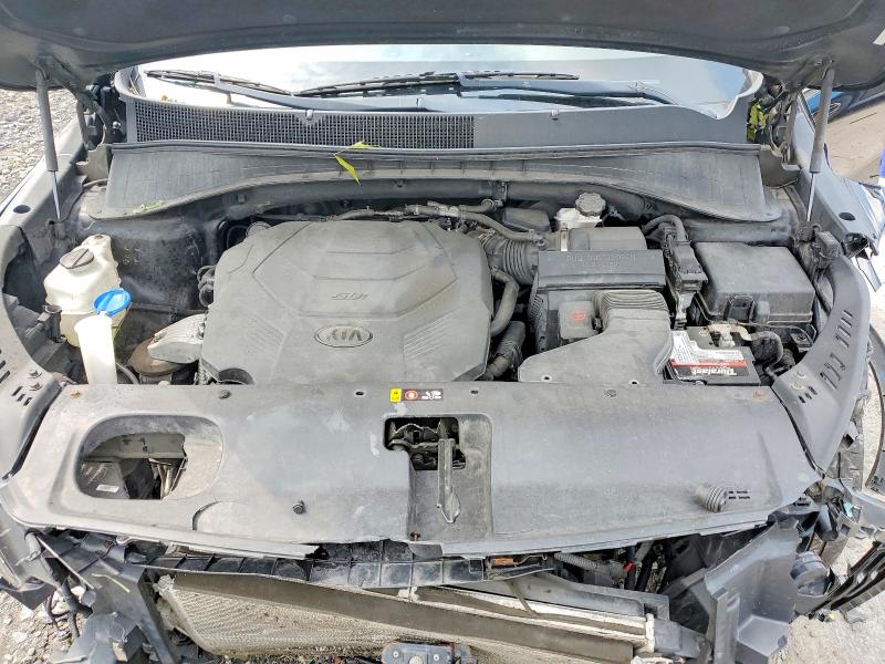 Photo 12 from auction – 2019 KIA SORENTO with VIN 5XYPHDA51KG442789