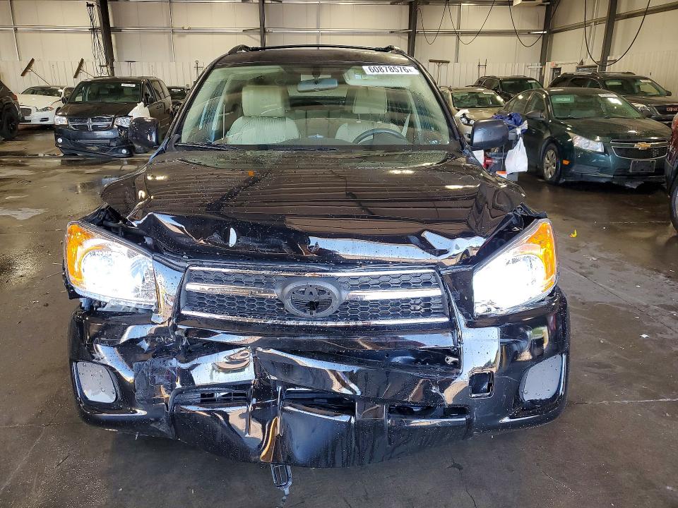 Photo 5 from auction – 2011 TOYOTA RAV4 with VIN JTMBK4DV8BD018547