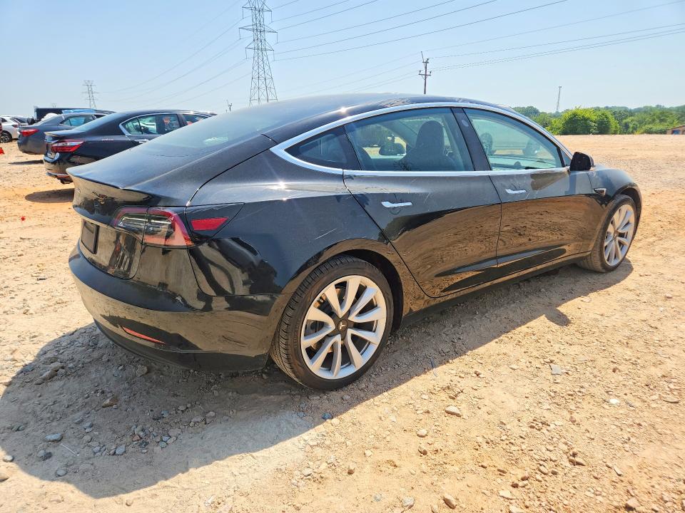 Photo 3 from auction – 2019 TESLA MODEL 3 with VIN 5YJ3E1EA3KF300707