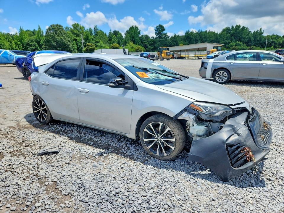 Photo 4 from auction – 2017 TOYOTA COROLLA with VIN 2T1BURHE4HC929269