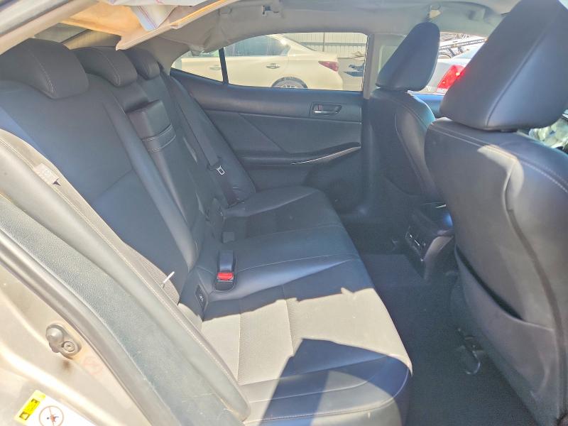 Photo 10 from auction – 2016 LEXUS IS with VIN JTHBA1D22G5016445