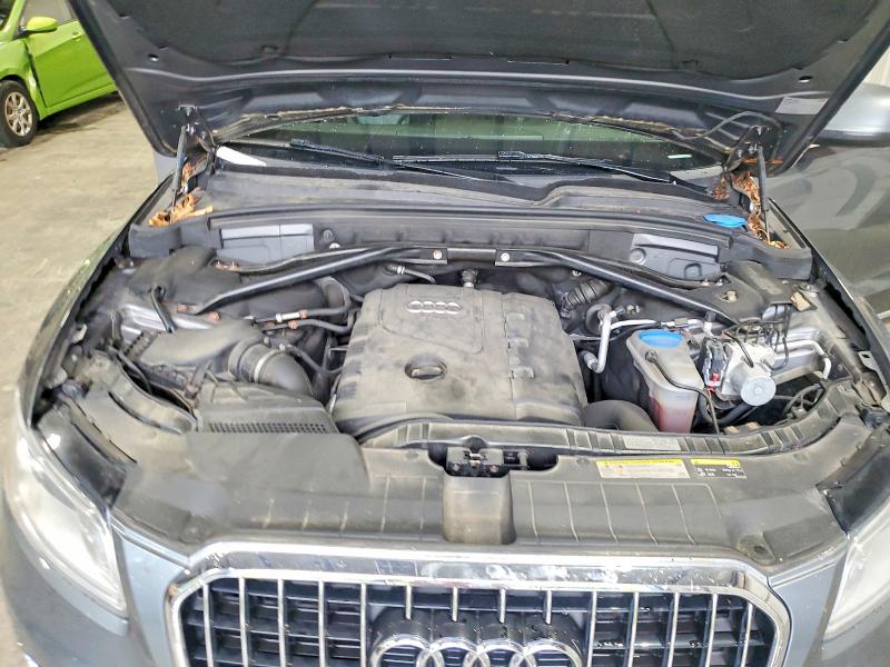 Photo 12 from auction – 2014 AUDI Q5 with VIN WA1LFAFP3EA028411