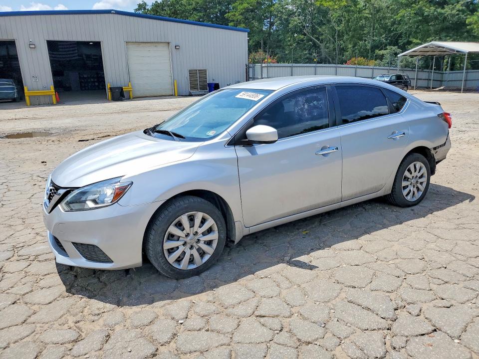 NISSAN SENTRA 2017 with VIN 3N1AB7AP7HY241951 - Photo from auction