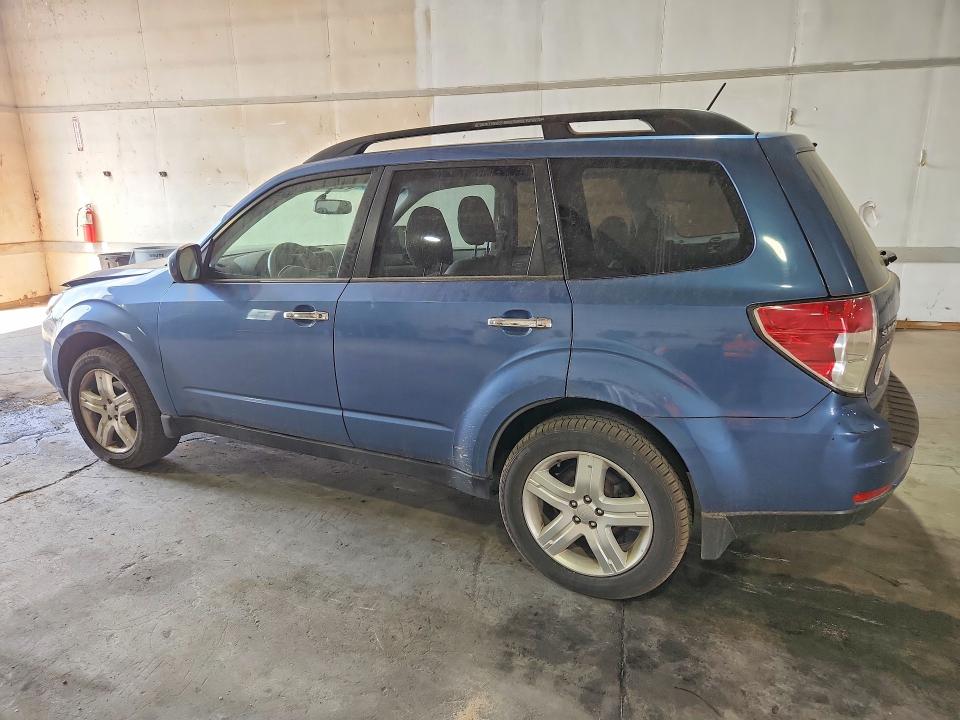 Photo 2 from auction – 2010 SUBARU FORESTER with VIN JF2SH6DC8AH806195