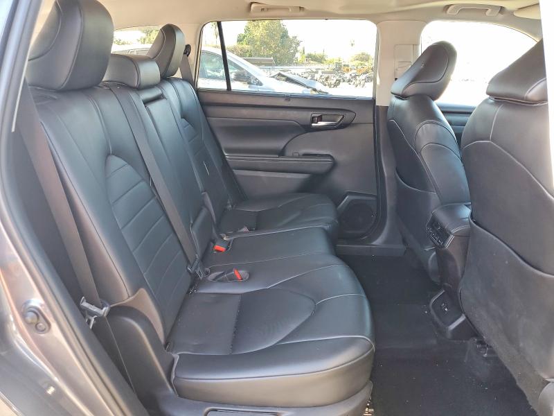 Photo 11 from auction – 2020 TOYOTA HIGHLANDER with VIN 5TDHARAH2LS500350
