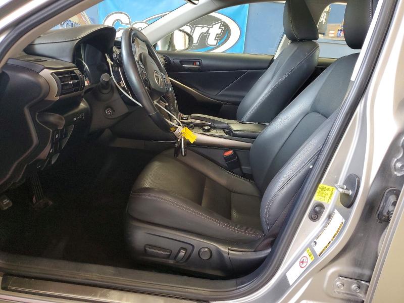 Photo 7 from auction – 2019 LEXUS IS with VIN JTHC81D25K5035550