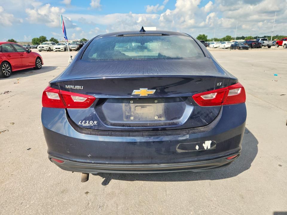 Photo 6 from auction – 2017 CHEVROLET MALIBU with VIN 1G1ZE5ST9HF180514