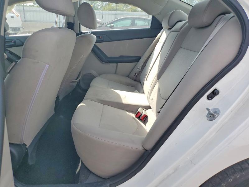 Photo 10 from auction – 2010 KIA FORTE with VIN KNAFU4A27A5856645