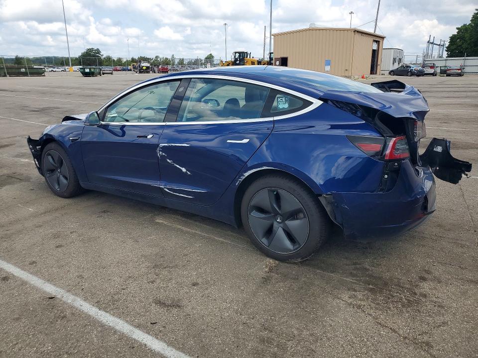 Photo 2 from auction – 2018 TESLA MODEL 3 with VIN 5YJ3E1EB1JF064596