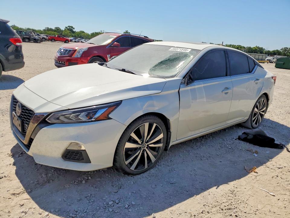 NISSAN ALTIMA 2019 with VIN 1N4BL4CV2KN315781 - Photo from auction