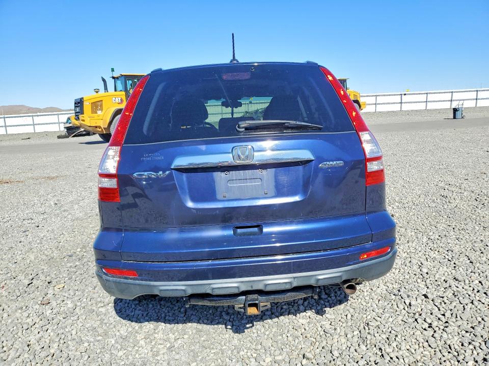 Photo 6 from auction – 2011 HONDA CR-V with VIN JHLRE4H78BC027131
