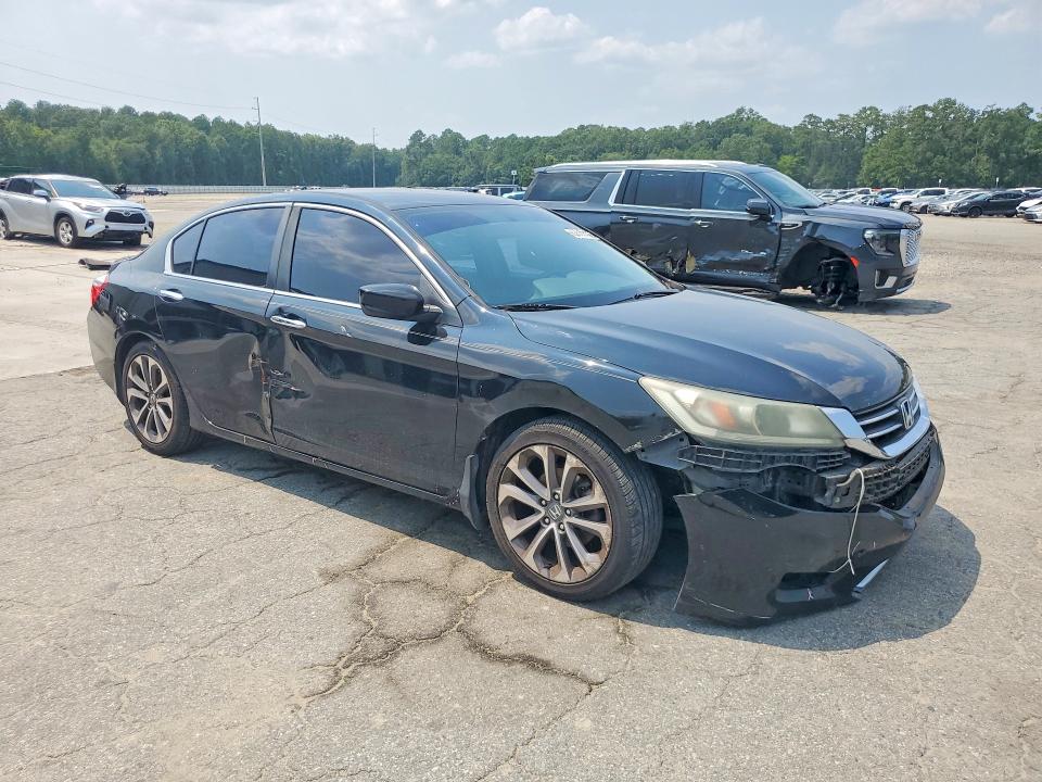 Photo 4 from auction – 2015 HONDA ACCORD with VIN 1HGCR2F5XFA239187