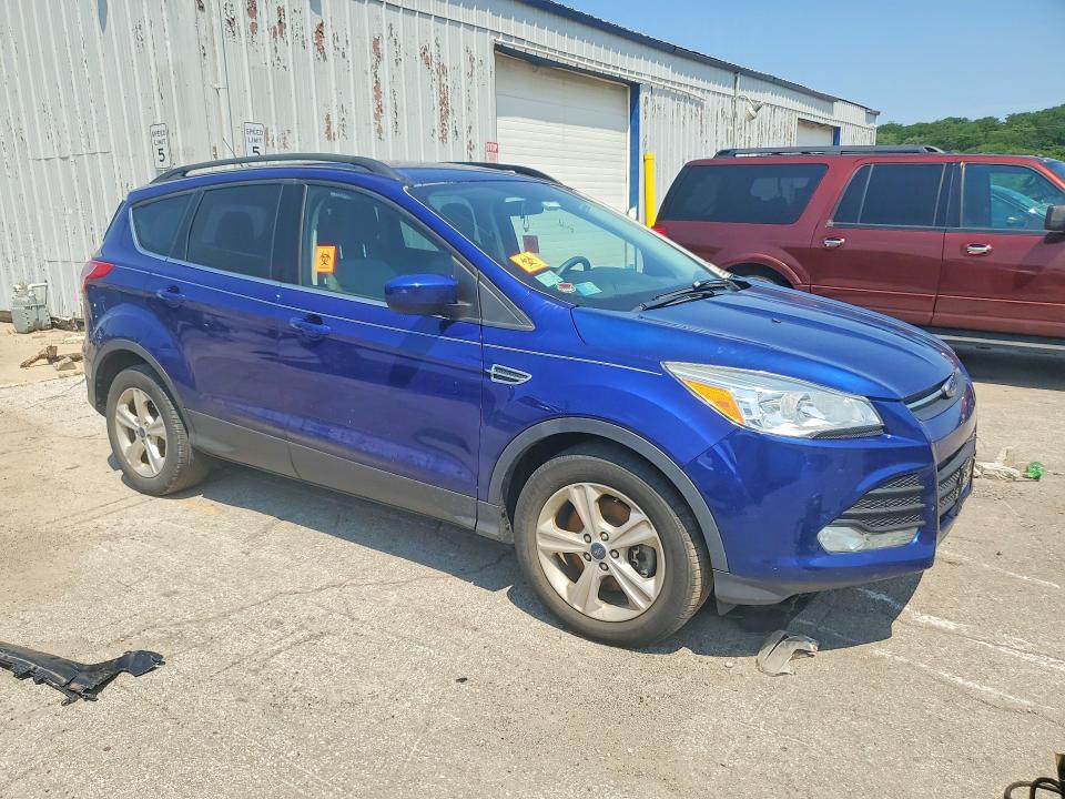 Photo 4 from auction – 2016 FORD ESCAPE with VIN 1FMCU9GX1GUB22664