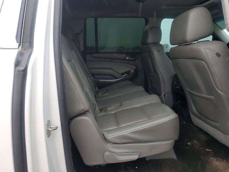 Photo 10 from auction – 2015 CHEVROLET SUBURBAN with VIN 1GNSCJKC4FR677223