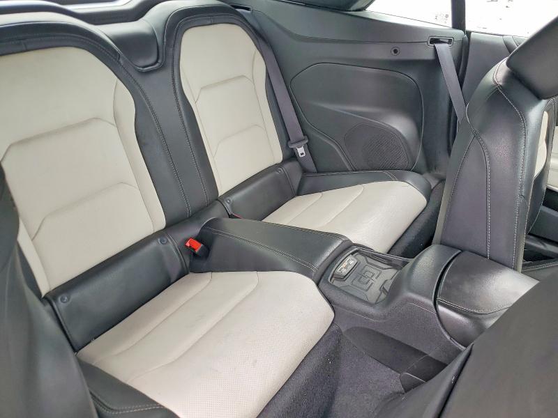 Photo 10 from auction – 2018 CHEVROLET CAMARO with VIN 1G1FD3DX4J0121048