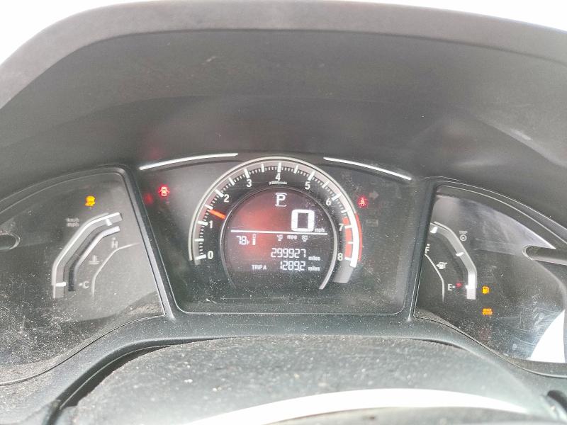 Photo 9 from auction – 2018 HONDA CIVIC with VIN 19XFC2F55JE006627