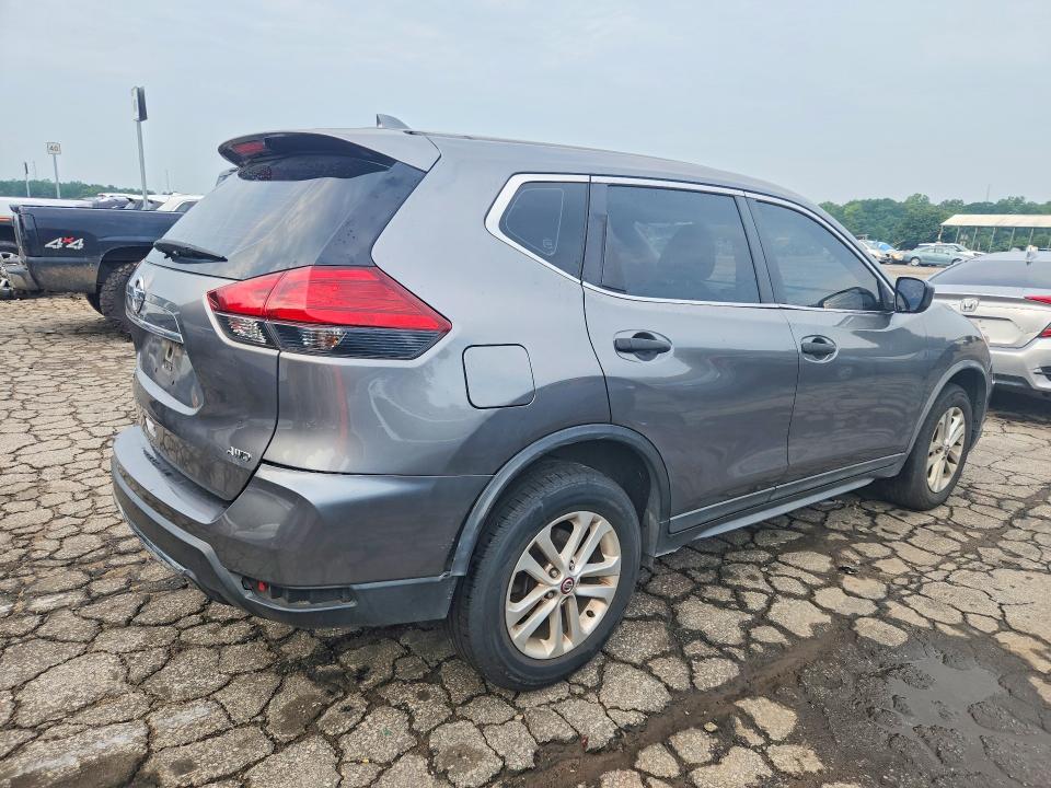 Photo 3 from auction – 2017 NISSAN ROGUE with VIN JN8AT2MV0HW279458