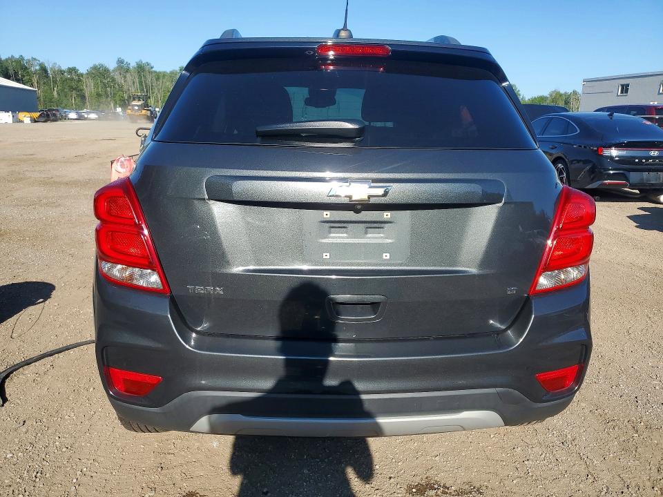 Photo 6 from auction – 2017 CHEVROLET TRAX with VIN 3GNCJLSB8HL165066