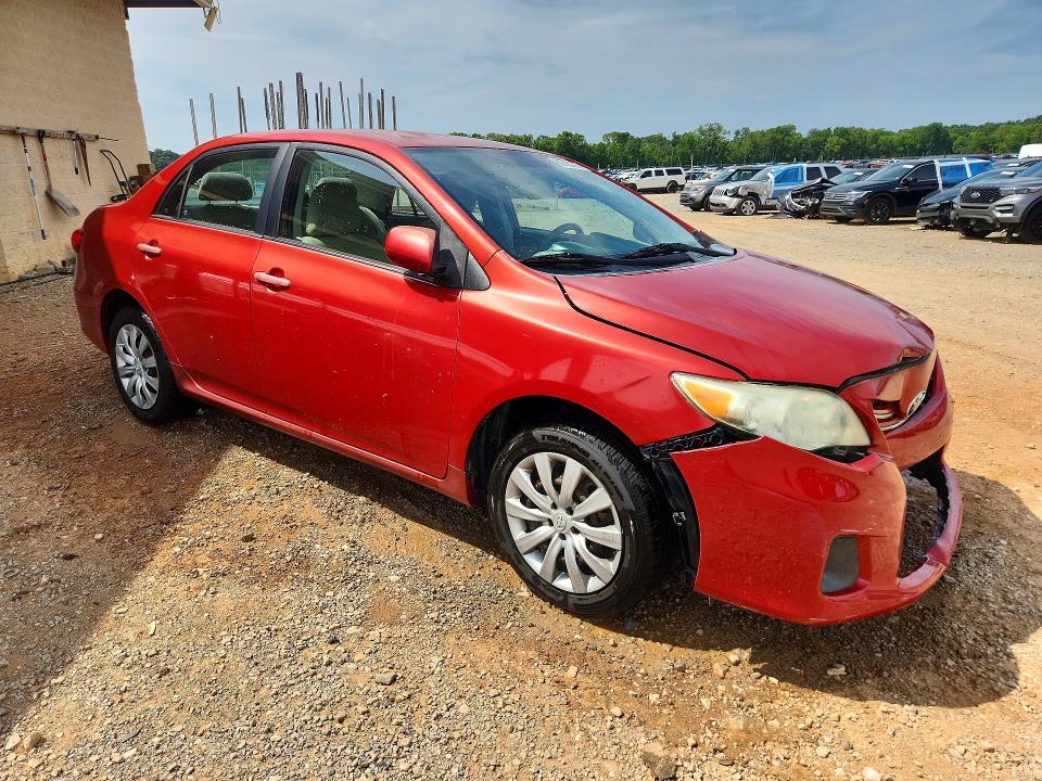 Photo 4 from auction – 2013 TOYOTA COROLLA with VIN 2T1BU4EE8DC988729