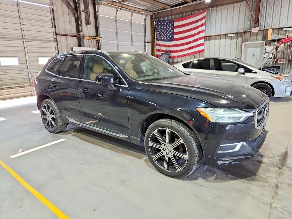 Photo 4 from auction – 2019 VOLVO XC60 with VIN LYV102RLXKB210494