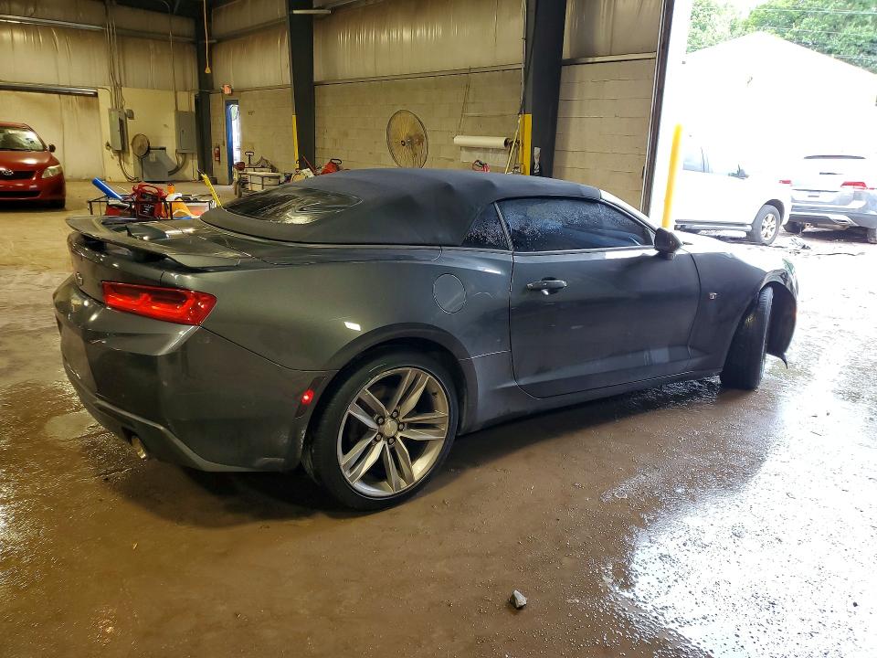 Photo 3 from auction – 2018 CHEVROLET CAMARO with VIN 1G1FB3DS4J0116748