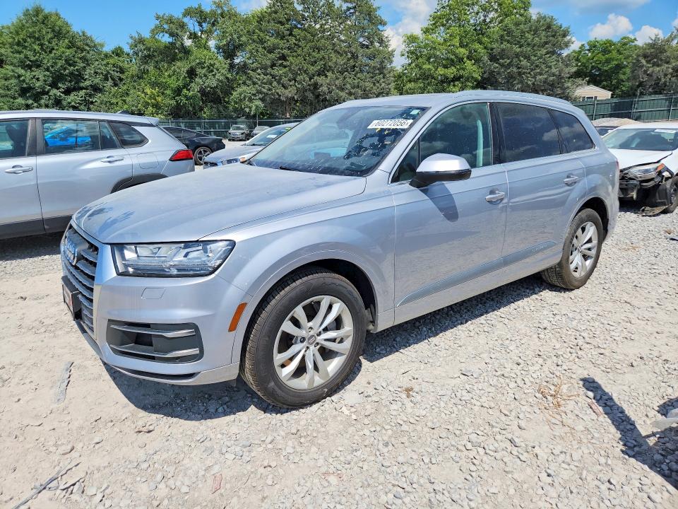 AUDI Q7 2019 with VIN WA1LAAF73KD006417 - Photo from auction