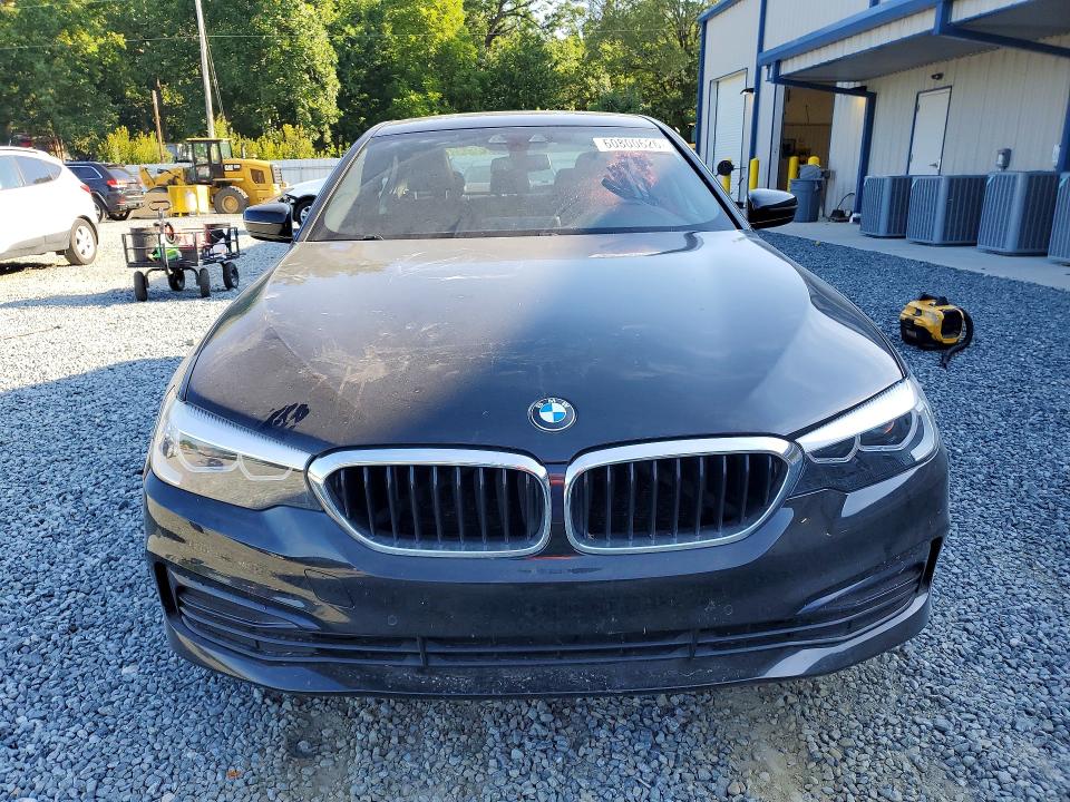 Photo 5 from auction – 2019 BMW 530 with VIN WBAJA5C58KWW18508