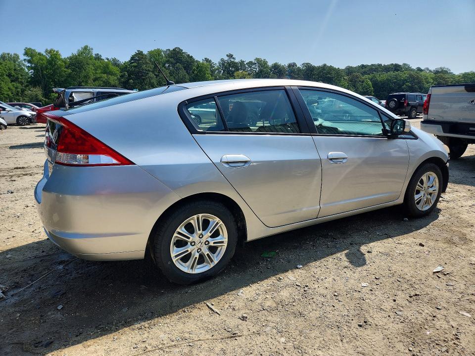 Photo 3 from auction – 2010 HONDA INSIGHT with VIN JHMZE2H73AS040695