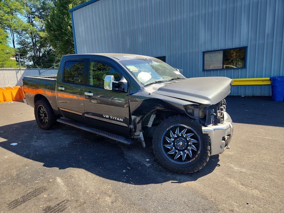 Снимка 4 от търг – 2006 NISSAN TITAN с VIN 1N6AA07B06N541597