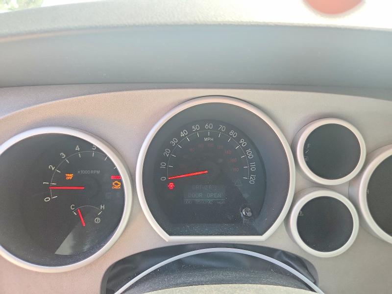 Photo 9 from auction – 2012 TOYOTA TUNDRA with VIN 5TFFY5F15CX121165