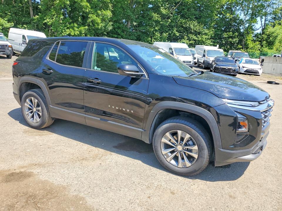 Photo 4 from auction – 2025 CHEVROLET EQUINOX with VIN 3GNAXPEG2SL307326