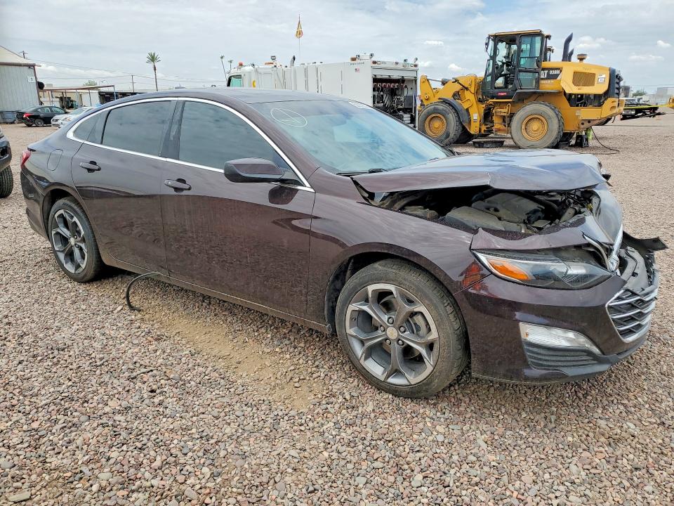 Photo 4 from auction – 2021 CHEVROLET MALIBU with VIN 1G1ZD5ST0MF012855