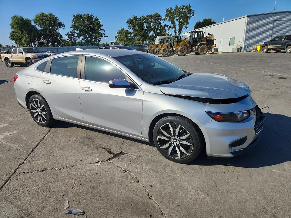 Photo 4 from auction – 2018 CHEVROLET MALIBU with VIN 1G1ZD5ST2JF288627
