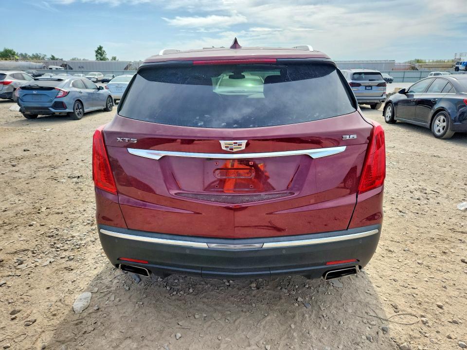 Photo 6 from auction – 2017 CADILLAC XT5 with VIN 1GYKNCRS9HZ114483