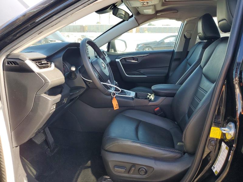 Photo 7 from auction – 2021 TOYOTA RAV4 with VIN 2T3C1RFVXMC163890