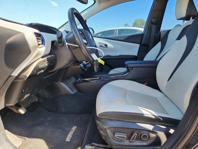 Photo 7 from auction – 2016 TOYOTA PRIUS with VIN JTDKARFU2G3522626