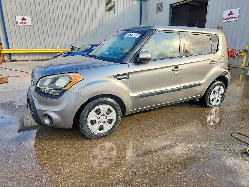 KIA SOUL 2013 with VIN KNDJT2A59D7493563 - Photo from auction