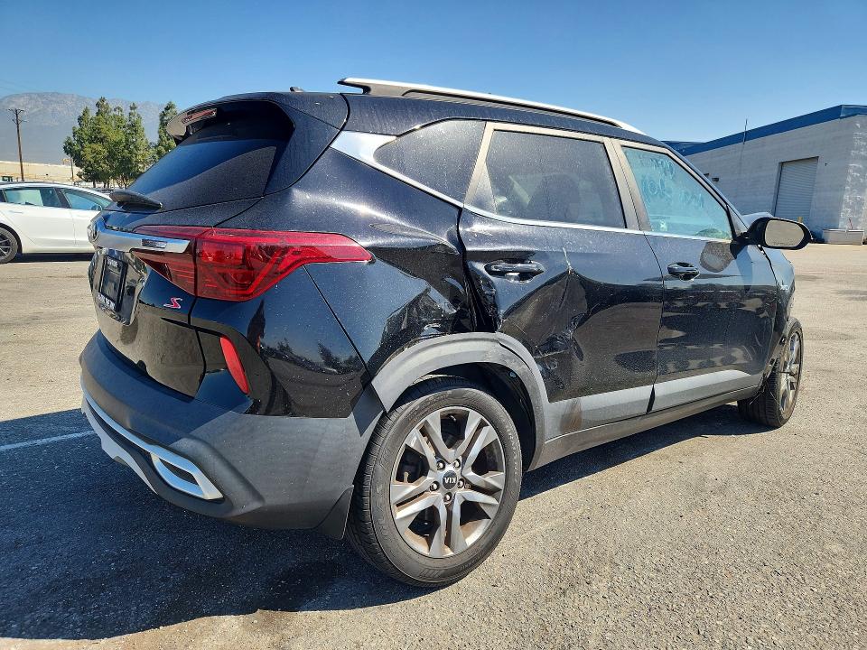 Photo 3 from auction – 2021 KIA SELTOS with VIN KNDEUCAA5M7048772
