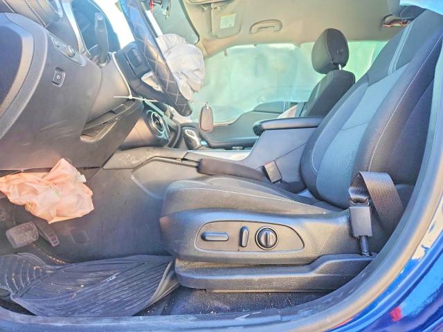 Photo 7 from auction – 2023 CHEVROLET BLAZER with VIN 3GNKBCR49PS104894