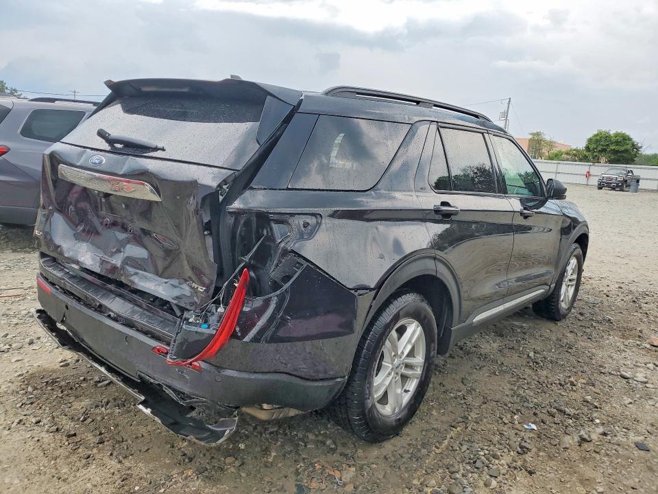 Photo 3 from auction – 2023 FORD EXPLORER with VIN 1FMSK8DH1PGA10695